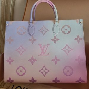Louis Vuitton Sunrise Onthego GM Bag Giant Flower Monogram Canvas Limited Edit.
